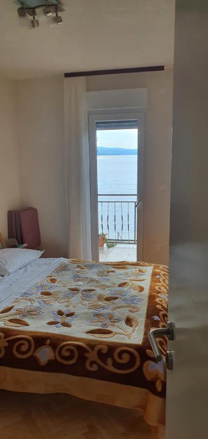 אומיס Adriatic Beach Suites מראה חיצוני תמונה