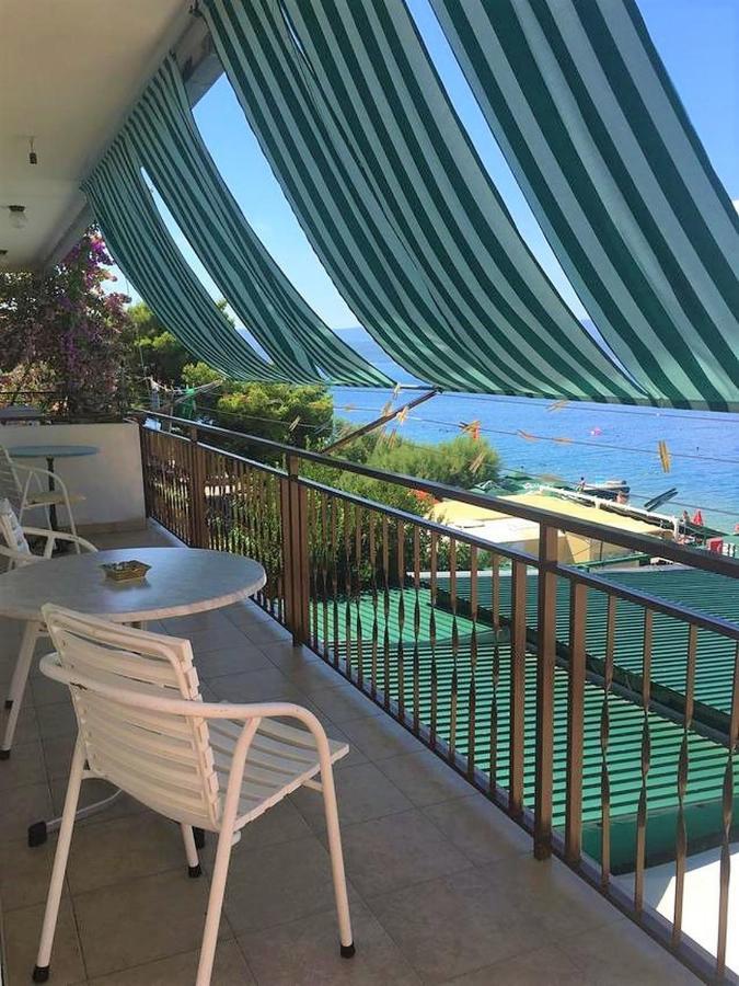 אומיס Adriatic Beach Suites מראה חיצוני תמונה